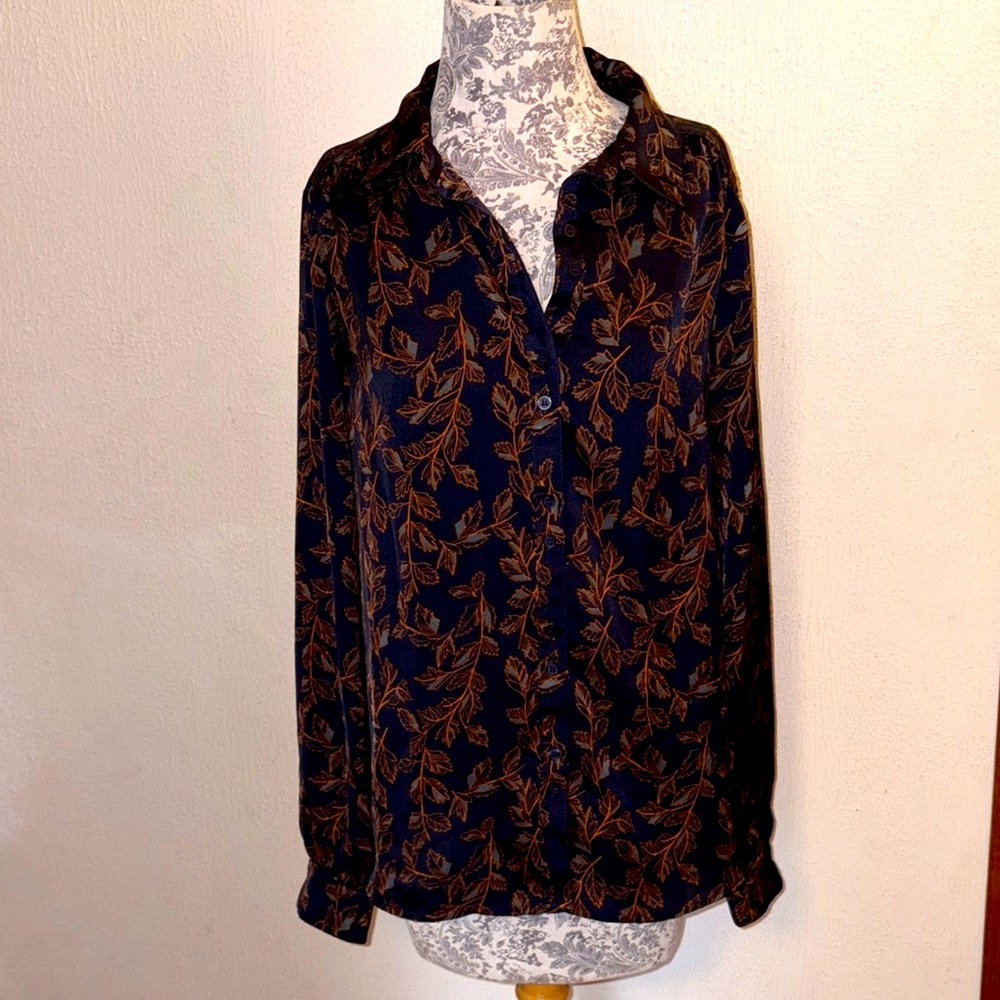 Nordstrom Rack Navy and Brown Leaf Print Blouse